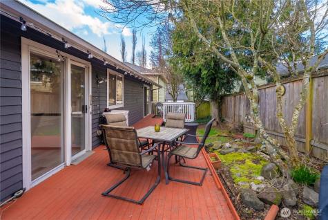 5103 S Garden Loop Road Seattle WA 98118