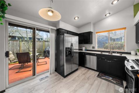 5103 S Garden Loop Road Seattle WA 98118