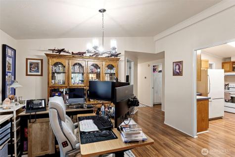 10407 206th Avenue NE Redmond WA 98053