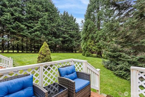10407 206th Avenue NE Redmond WA 98053