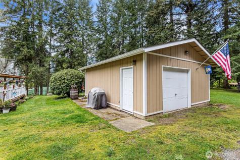 10407 206th Avenue NE Redmond WA 98053