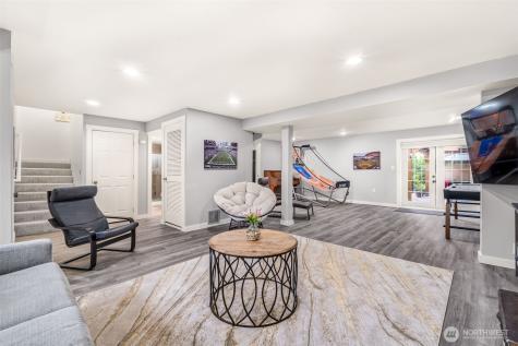 11907 NE 133rd Place Kirkland WA 98034