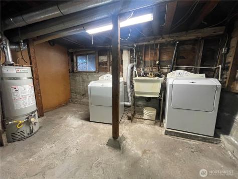 9022 36th Avenue SW Seattle WA 98126