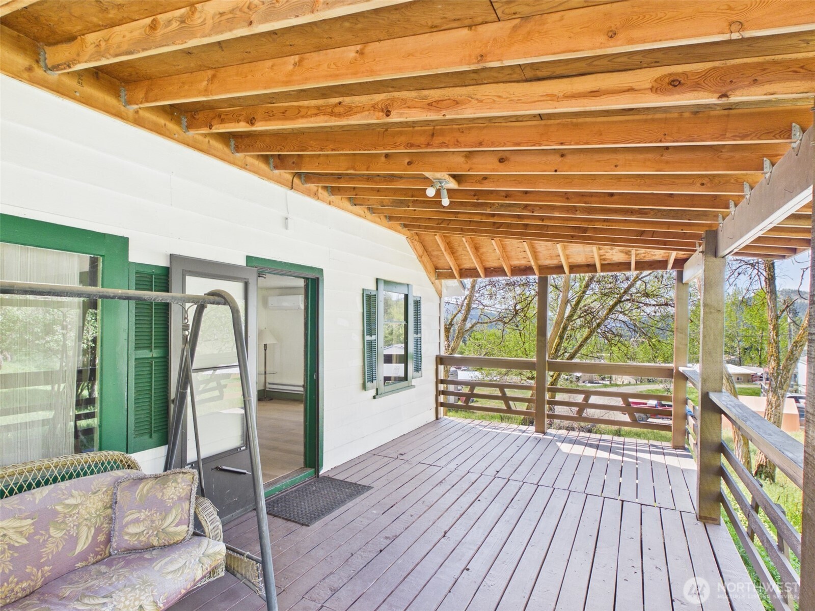 50 Klondike Road Republic WA 99166