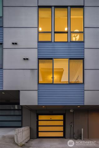 1122 5th Avenue N Seattle WA 98109