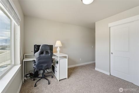 2247 S Mystical Loop East Wenatchee WA 98802