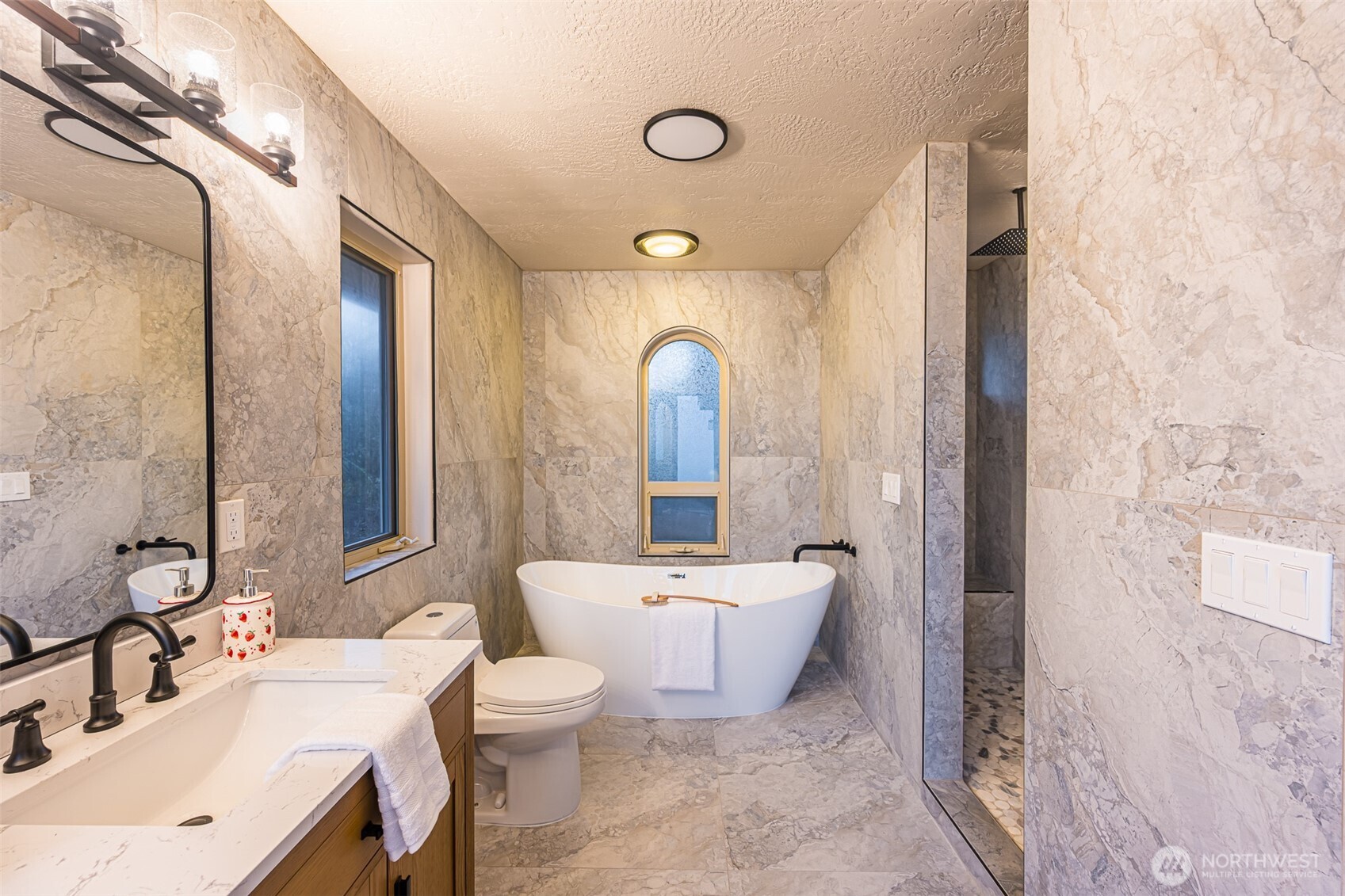 315 Quails Roost Road Sequim WA 98382