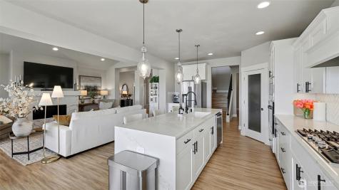 6511 232nd Avenue E Buckley WA 98321