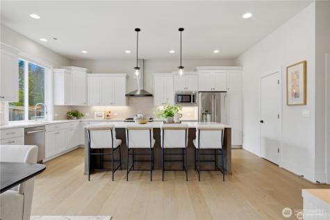 23623 SE 35th Court Sammamish WA 98029