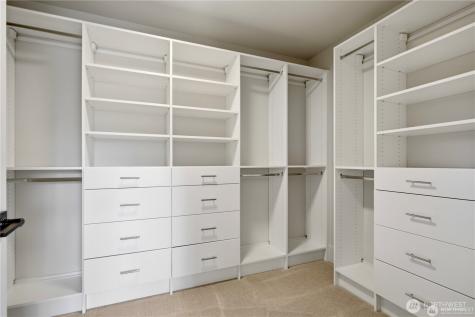 23623 SE 35th Court Sammamish WA 98029