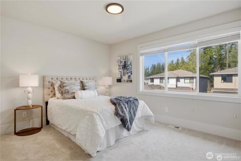 23623 SE 35th Court Sammamish WA 98029