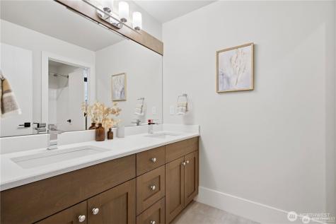 23623 SE 35th Court Sammamish WA 98029
