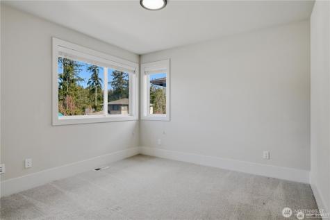23623 SE 35th Court Sammamish WA 98029