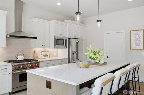 23623 SE 35th Court Sammamish WA 98029