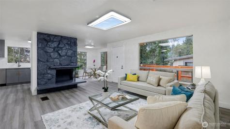 13909 4th Avenue NE Seattle WA 98125