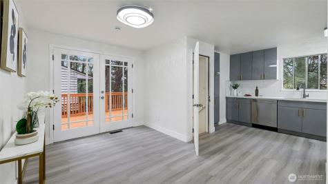 13909 4th Avenue NE Seattle WA 98125