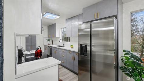 13909 4th Avenue NE Seattle WA 98125