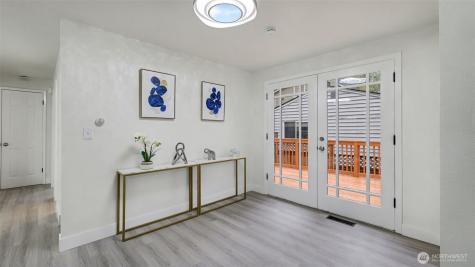 13909 4th Avenue NE Seattle WA 98125