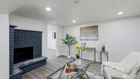 13909 4th Avenue NE Seattle WA 98125