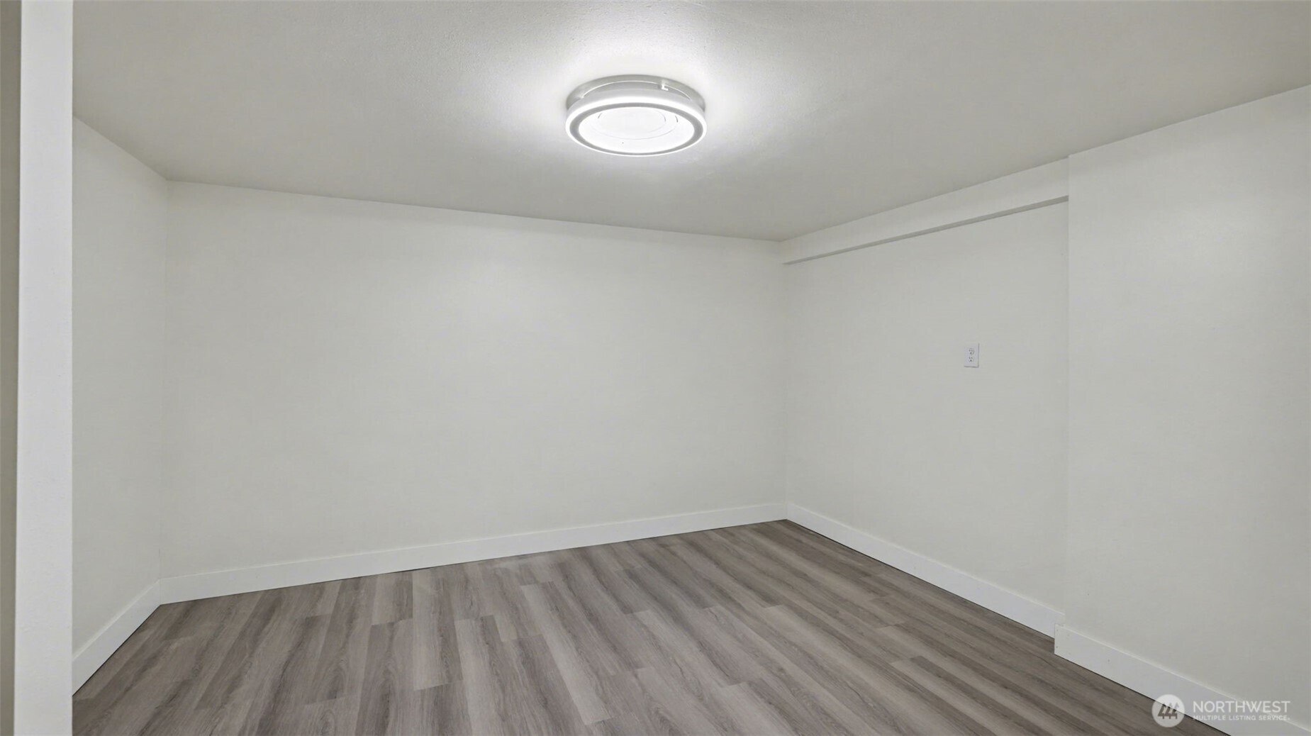 13909 4th Avenue NE Seattle WA 98125