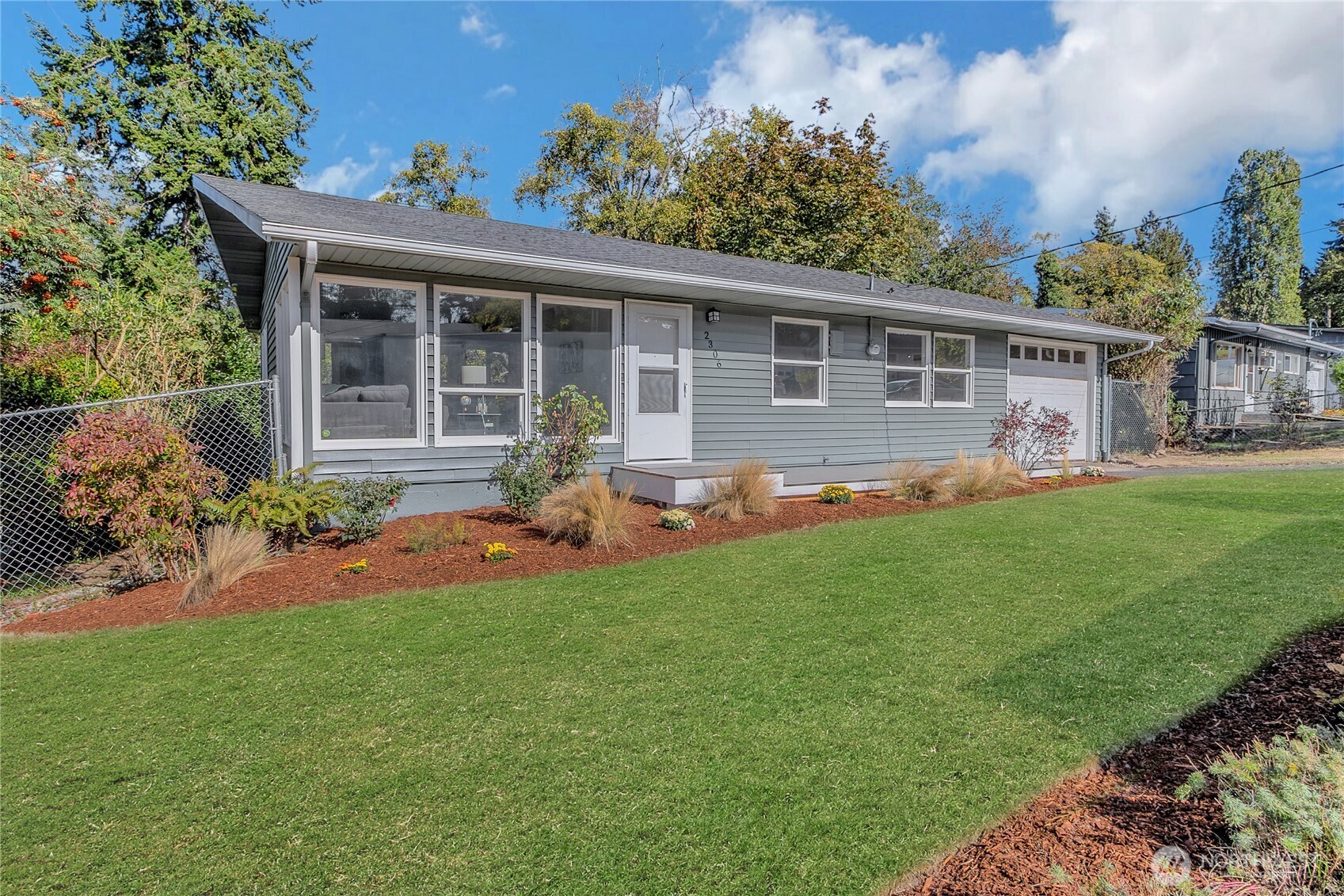 2306 S 249th Street Kent WA 98032