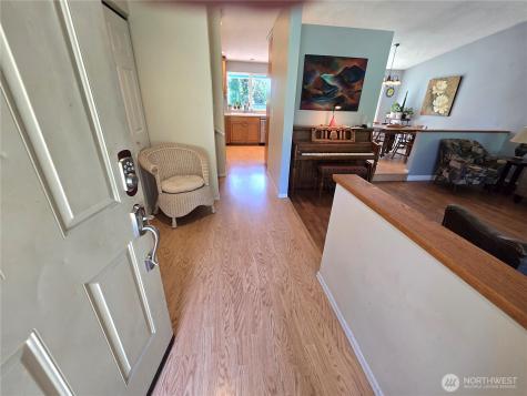 313 NE 191 Street Shoreline WA 98155