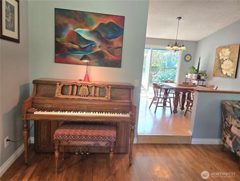 313 NE 191 Street Shoreline WA 98155