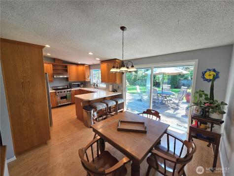 313 NE 191 Street Shoreline WA 98155