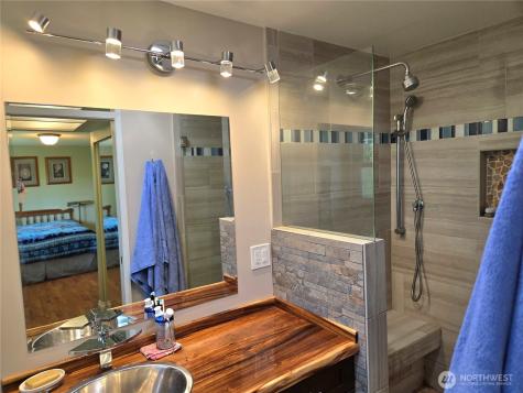 313 NE 191 Street Shoreline WA 98155