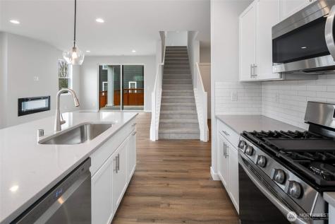 562 SW 97th Street Seattle WA 98106