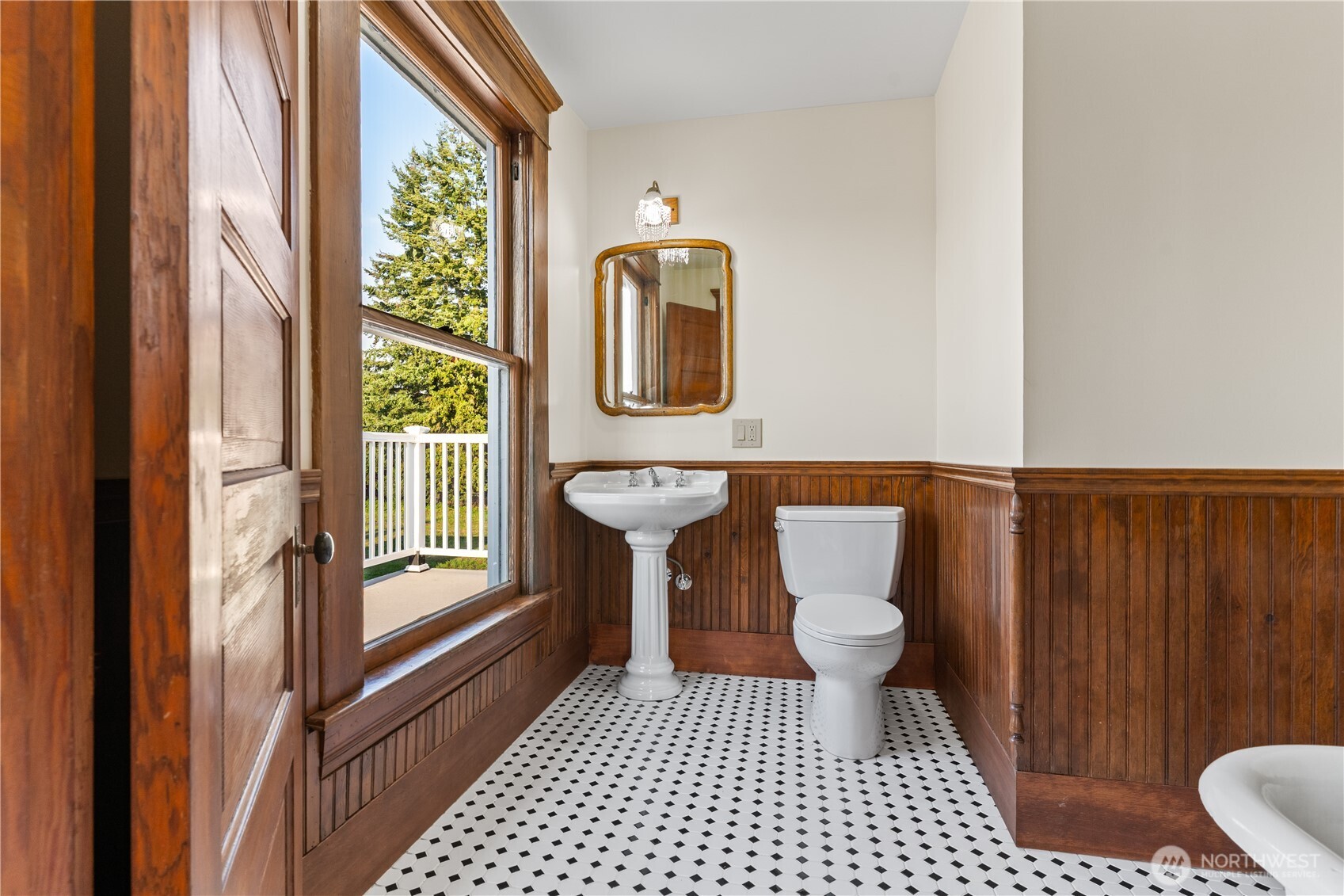 1371 W Axton Road Ferndale WA 98248