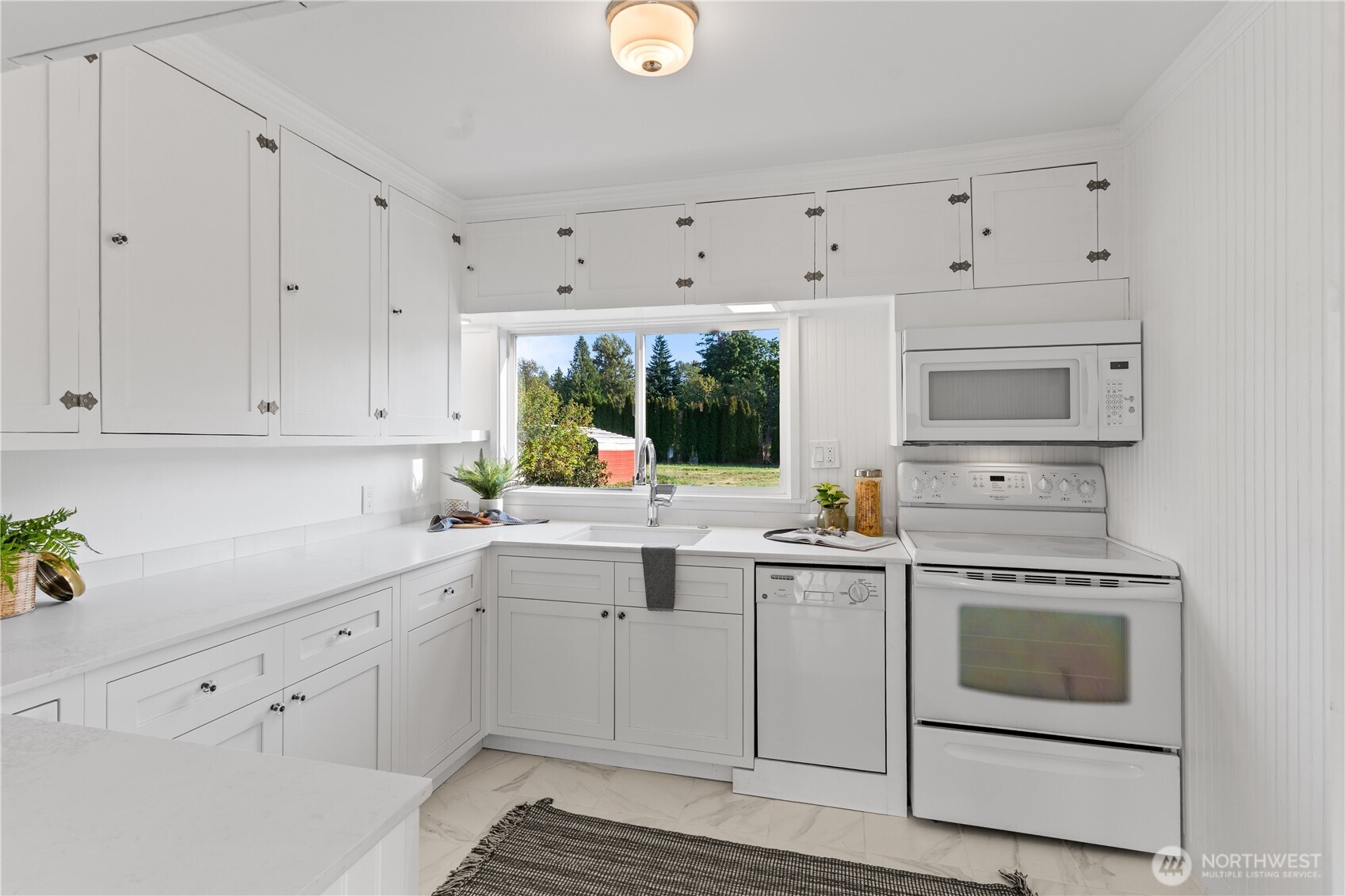 1371 W Axton Road Ferndale WA 98248