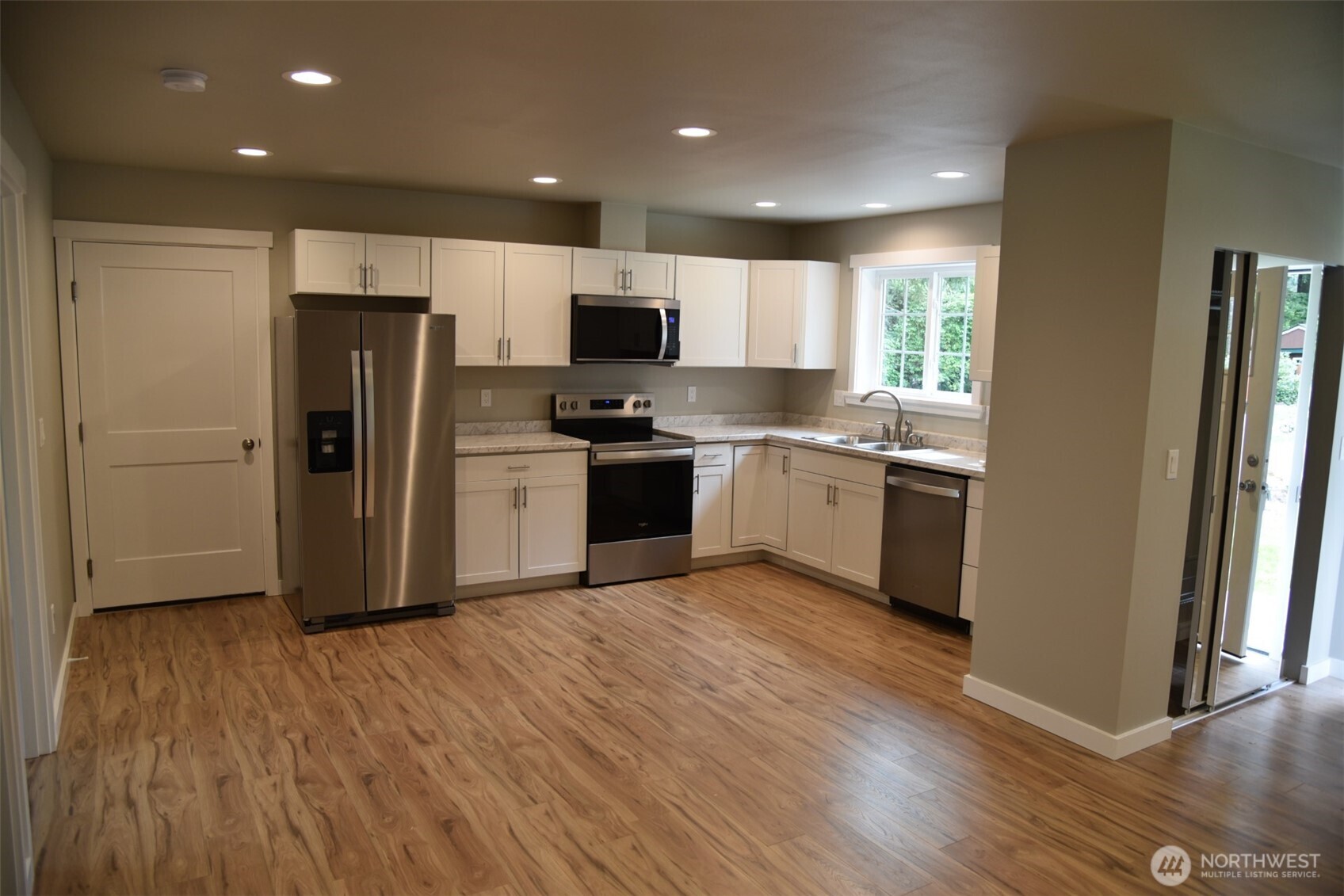 8452 Aspen Court Maple Falls WA 98266