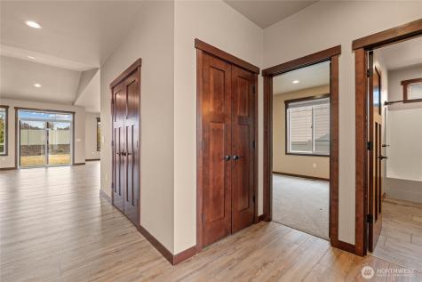755 S Perry Avenue East Wenatchee WA 98802