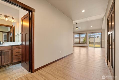 755 S Perry Avenue East Wenatchee WA 98802