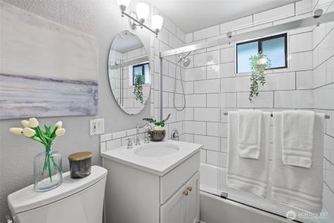 10209 31st Avenue SW Seattle WA 98146