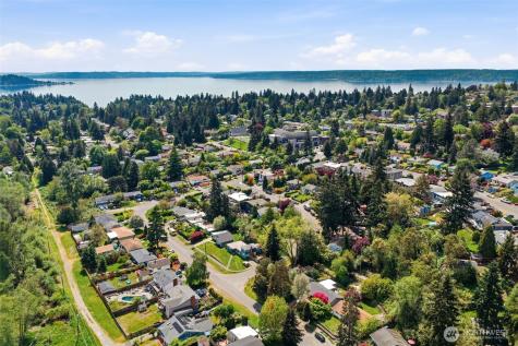 10209 31st Avenue SW Seattle WA 98146