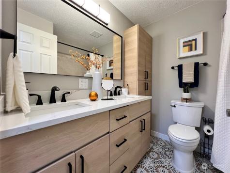 1319 S Hudson Street Seattle WA 98108
