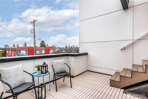 6307 34th Avenue SW Seattle WA 98126