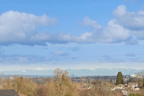 6307 34th Avenue SW Seattle WA 98126