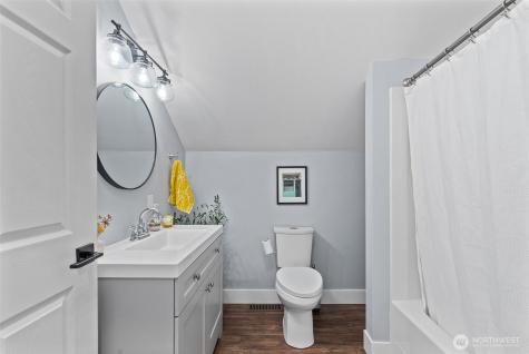 1020 Joni Lane Wenatchee WA 98801