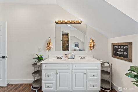 1020 Joni Lane Wenatchee WA 98801