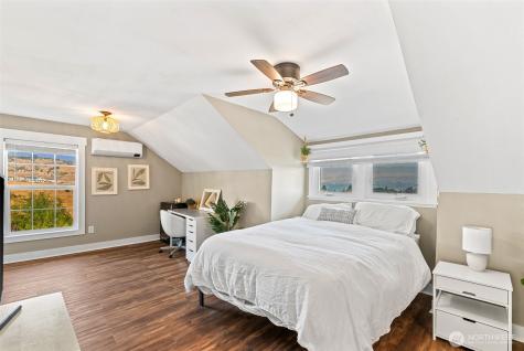 1020 Joni Lane Wenatchee WA 98801