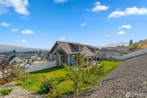 1020 Joni Lane Wenatchee WA 98801