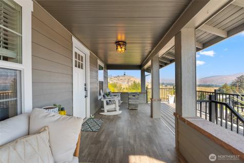 1020 Joni Lane Wenatchee WA 98801