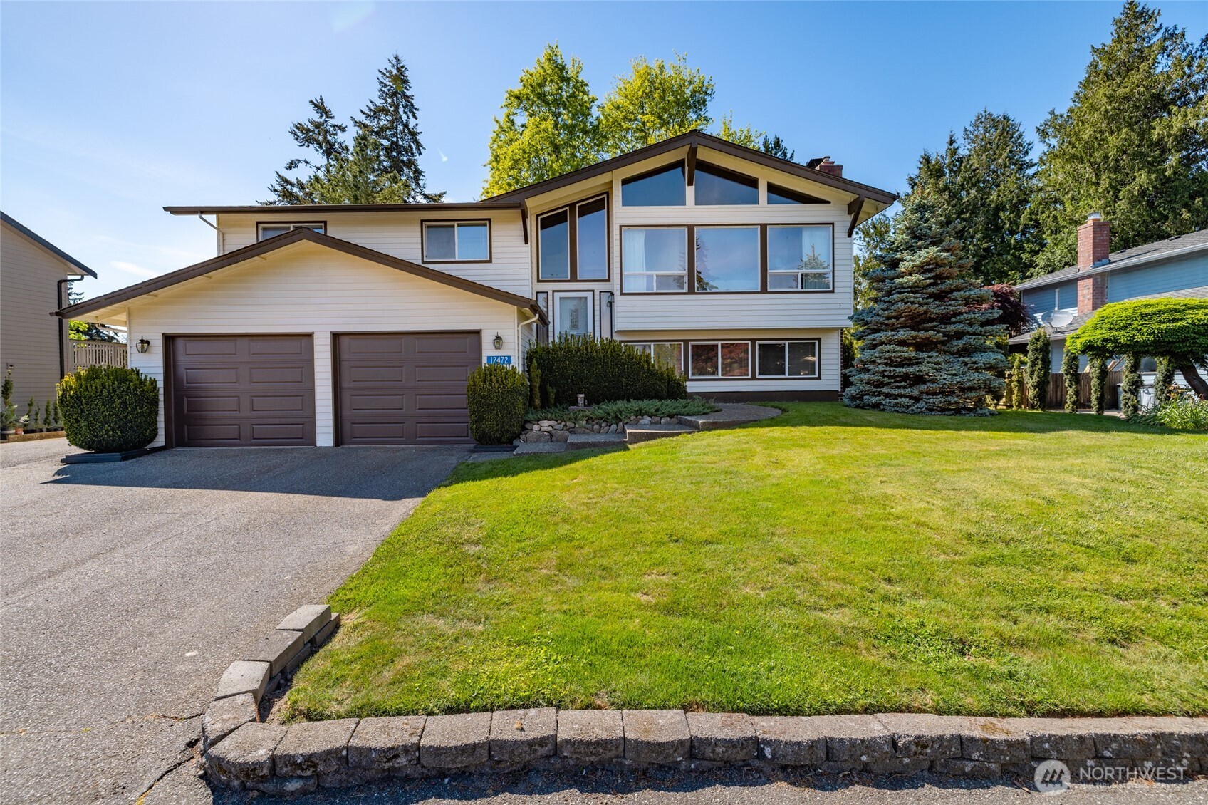 12472 Eagle Drive Burlington WA 98233