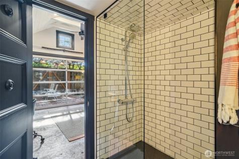 813 S Orcas Street Seattle WA 98108