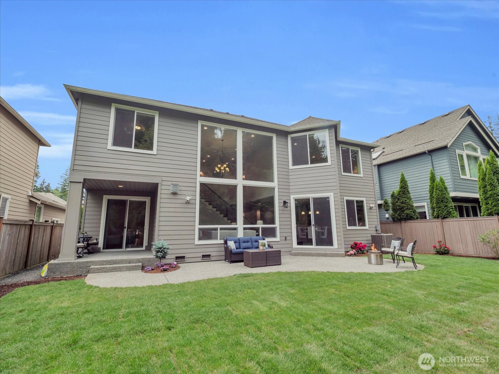 9758 242nd Way NE Redmond WA 98053