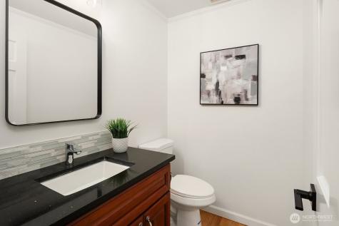 23203 NE 18th Place Sammamish WA 98074