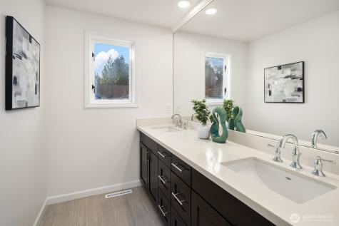 23203 NE 18th Place Sammamish WA 98074